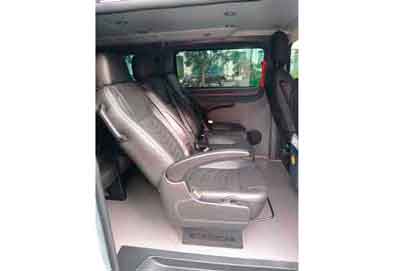 Minivan Vito aluguel