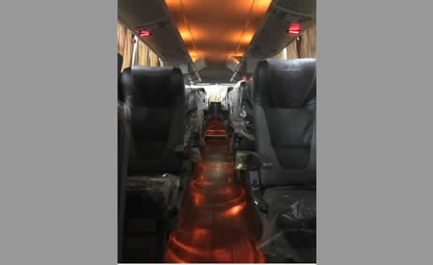 Alugue-de-micro-ônibus-em-São-Paulo aluguel-micro-onibus-preto-Richcars