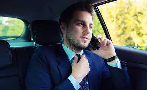 Serviço-de-Transporte-Corporativo tServiço-de-Transporte-Corporativo